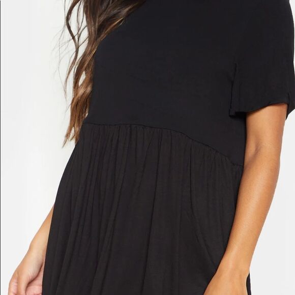 Misguided black short sleeve smock dress Size: XL NWT - Picture 4 of 8